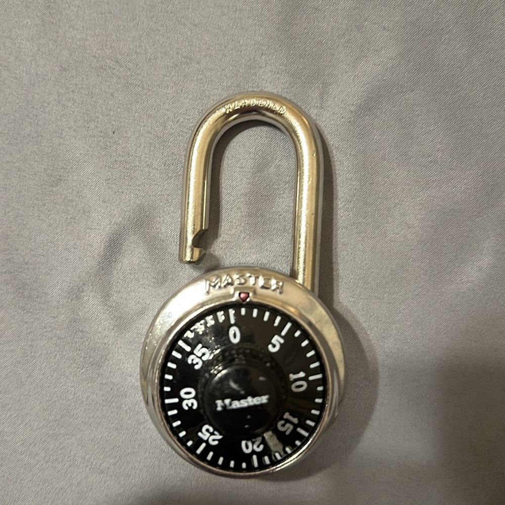 Master Lock - Picture 3 of 3
